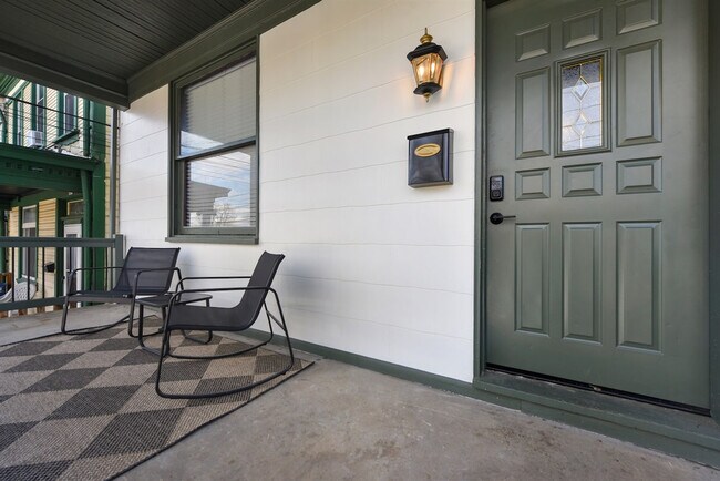 Building Photo - 3531 Fleming Ave