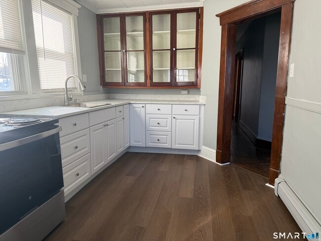 Building Photo - 118 Riverview Ave