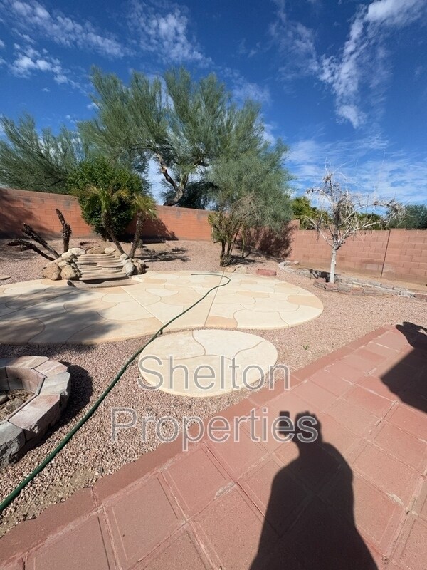 Building Photo - 3908 W Goodman Dr