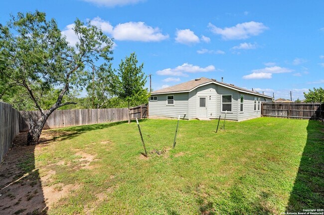 Building Photo - 5502 Rosillo Hill
