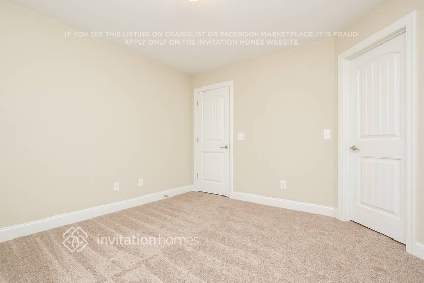 Building Photo - 5253 Monarch Dr