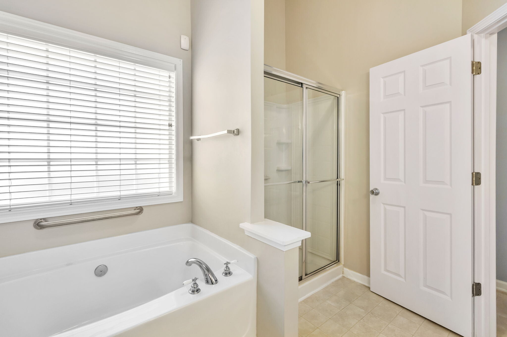 Building Photo - 1461 Beckley Pointe