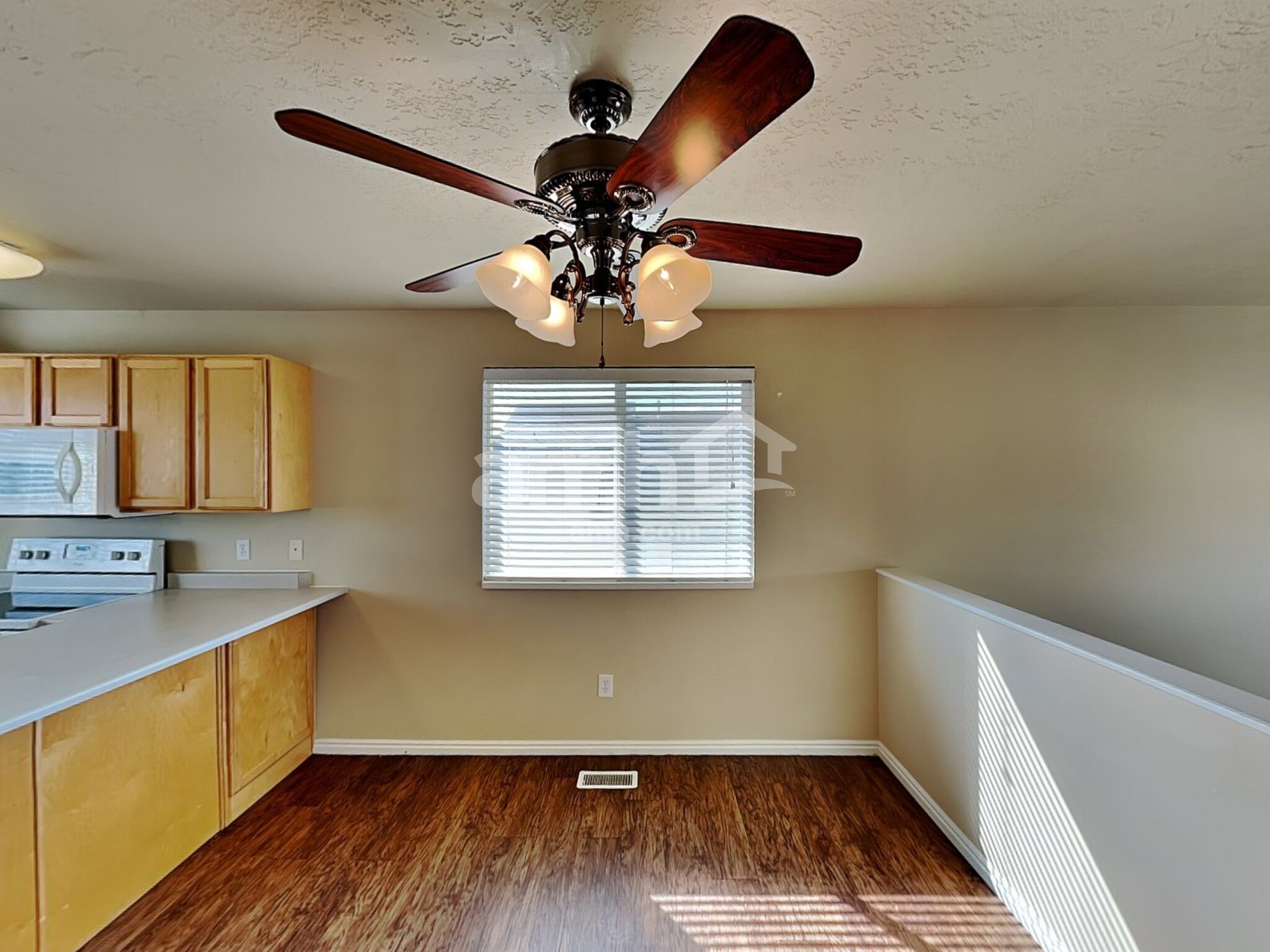 Building Photo - 947 Foxboro Dr