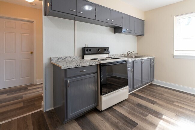 Building Photo - 3514 Brockton Ln