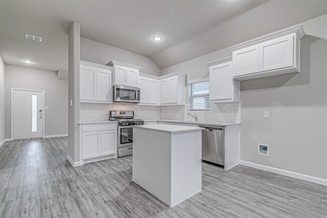 Building Photo - 2419 Rocky Mountain Dr