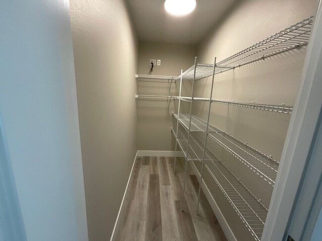 Building Photo - Brand New Beautiful Home