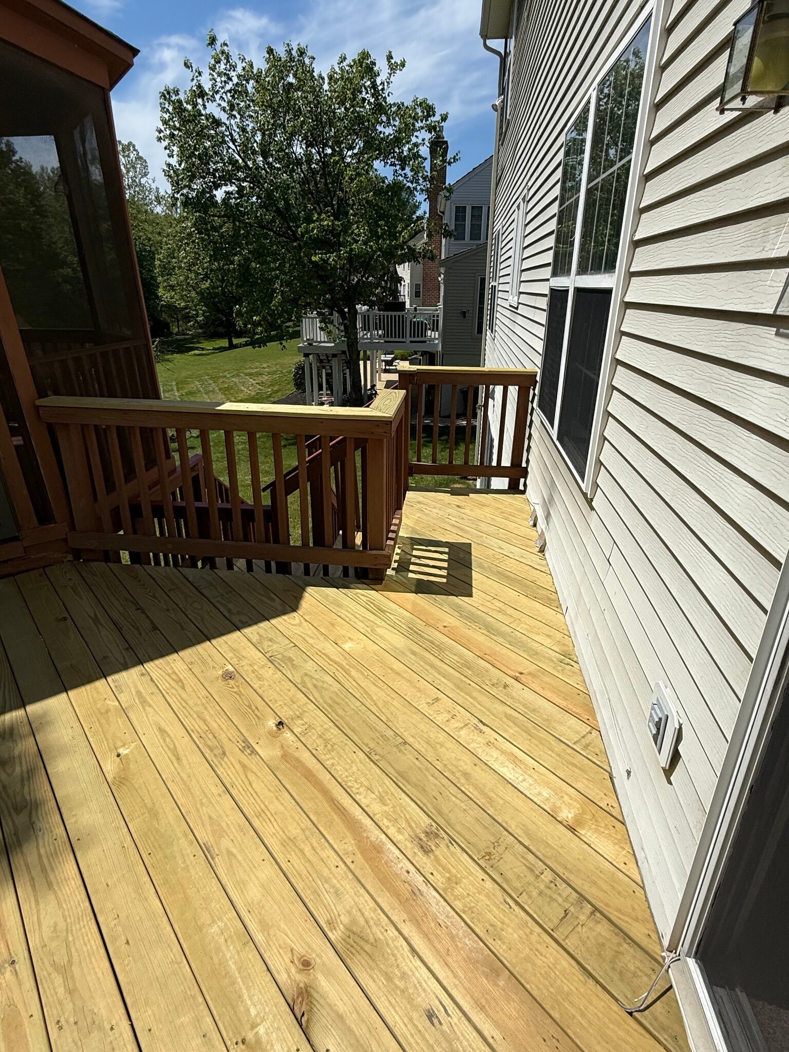Deck - 911 Lake Front Dr