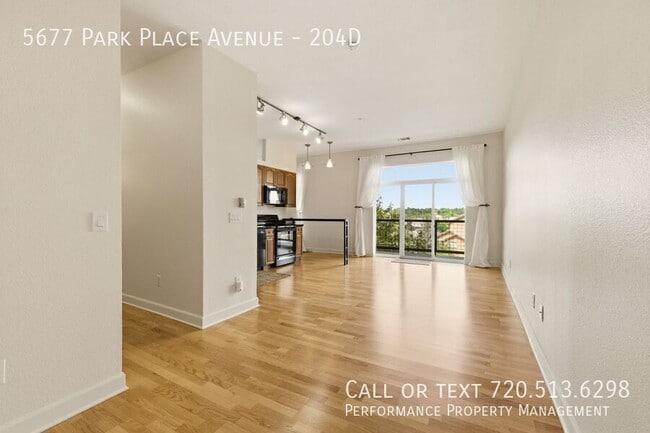 Building Photo - 5677 E Park Pl Ave