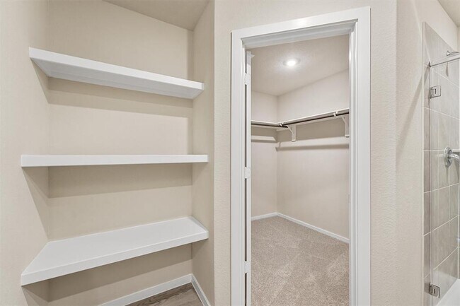 Building Photo - 10423 Cloud Nine Ct