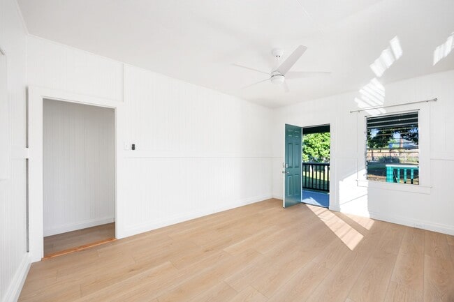 Building Photo - Newly Renovated Waialua Home on 1 Acre w/ Mountain Views – Pets Welcome