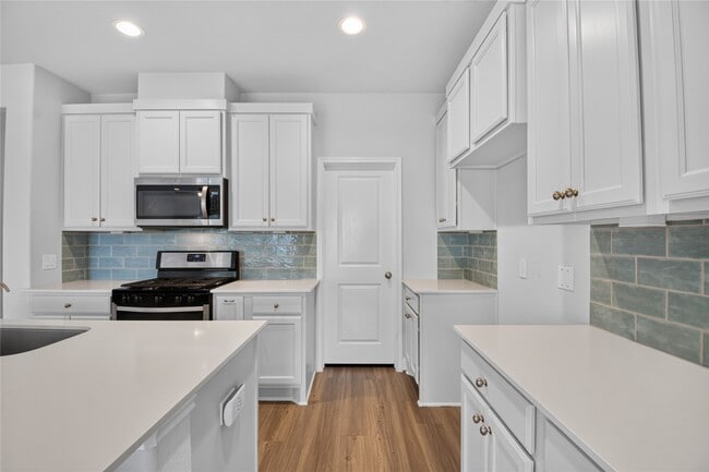 Building Photo - 2524 Hagerman Ct