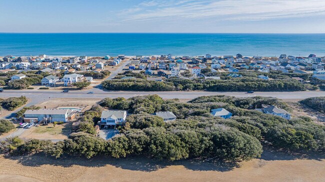 Building Photo - 4240 Johnston Ln