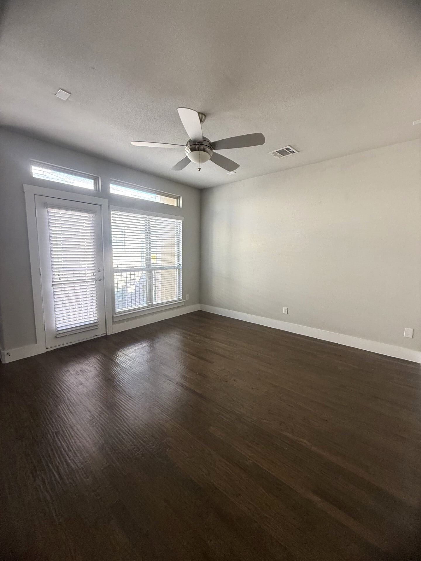 Building Photo - 1310 Rancho Mirage Dr