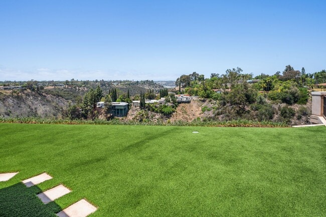 Building Photo - Custom Single Story in coveted Alvarado Es...