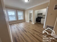 Building Photo - 3420 W Irving Park Rd