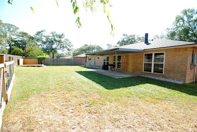 Building Photo - 12502 Aste Ln