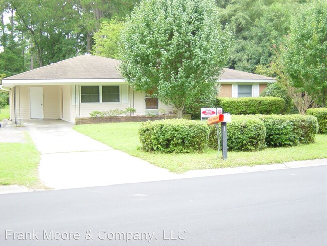Primary Photo - 3 br, 1.5 bath House - 232 Dyches Dr