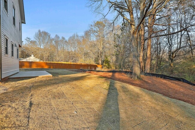 Building Photo - New Construction Rental WALKABLE to Downtown Senoia!