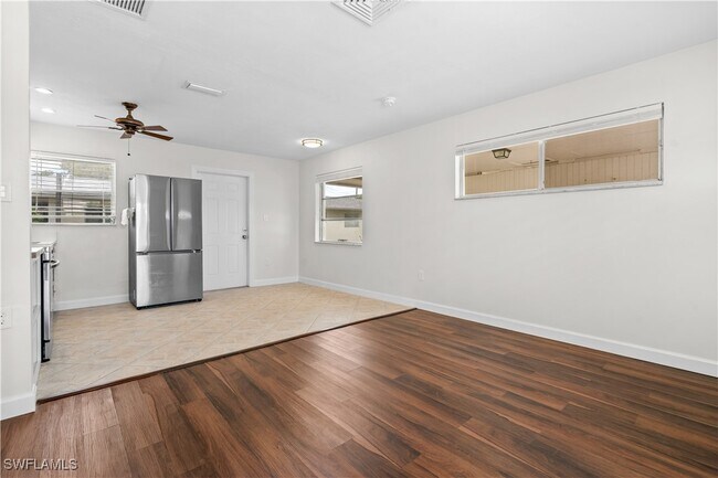 Building Photo - 27470 Village Garden Way