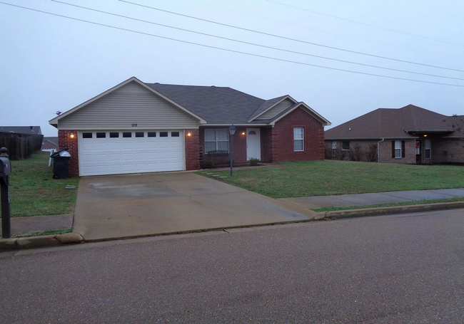 Primary Photo - 3 BD/2BA