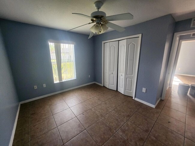 Building Photo - 635 Bluebill Ct