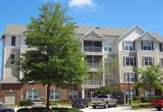 Building Photo - 13364 Beach Blvd