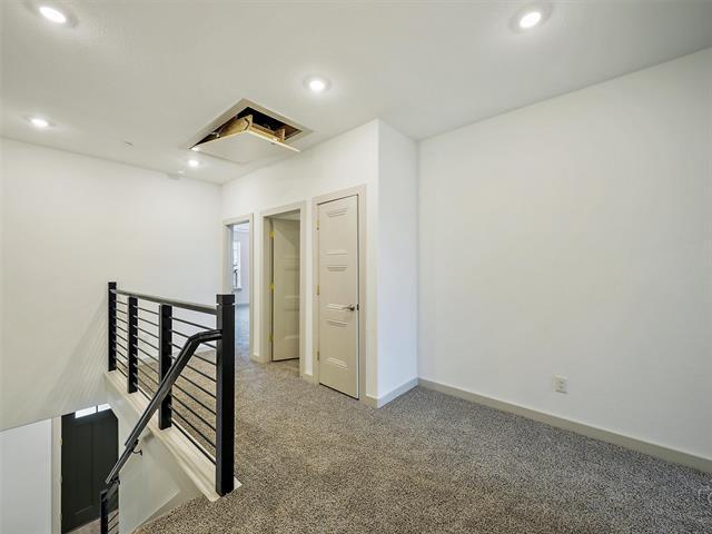 Building Photo - 543 Eiseley Dr