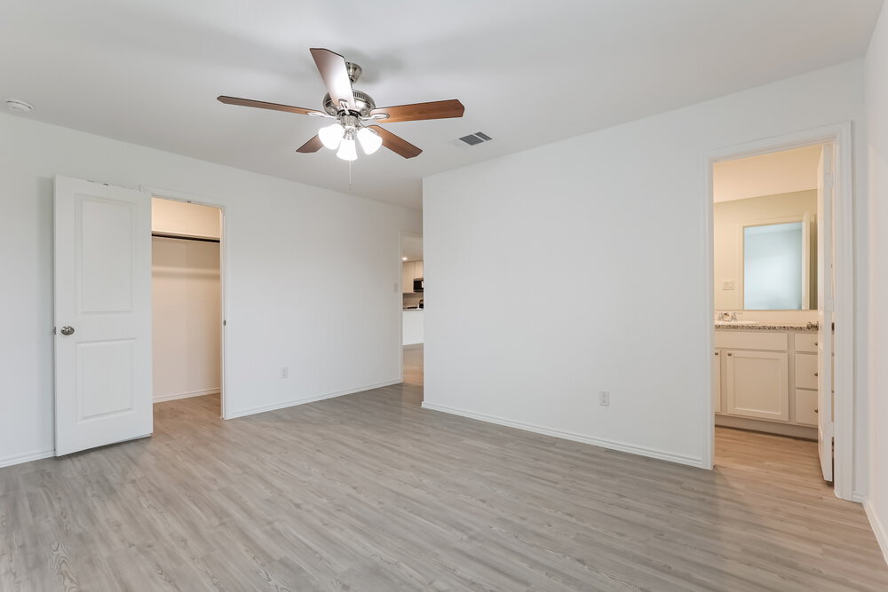 Building Photo - 14023 Southton Basin