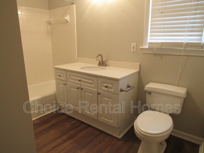 Building Photo - 1843 Russet Woods Ln