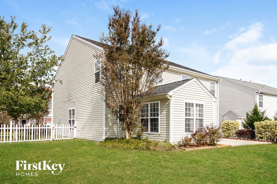 Building Photo - 3702 Single Leaf Cir