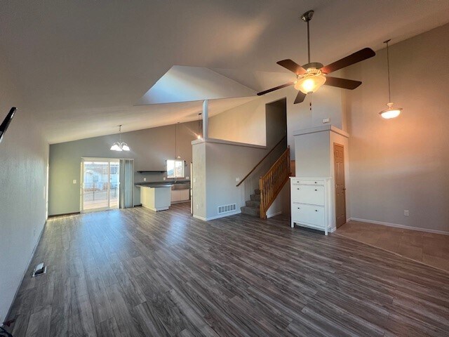 Building Photo - 6814 Riviera Ct