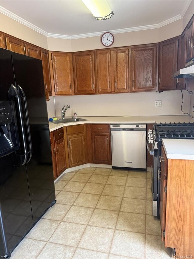 Building Photo - 35 Midwood Ave