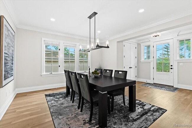 Building Photo - 1897 Norfolk St