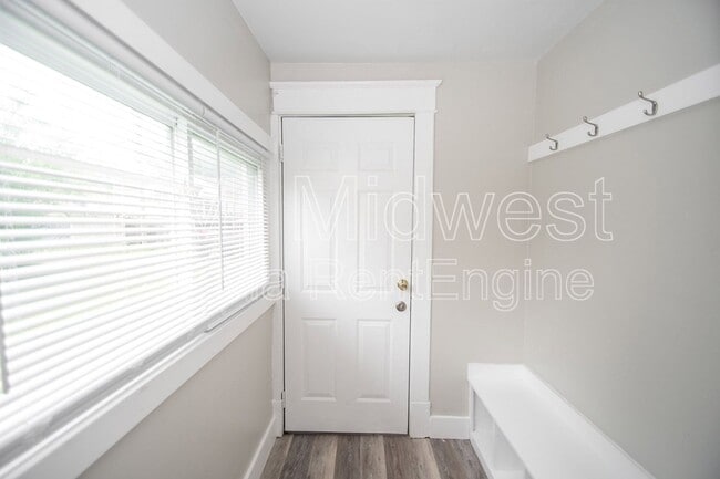 Building Photo - 1543 E Ohio St