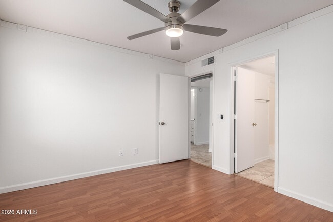 Building Photo - 616 S Hardy Dr