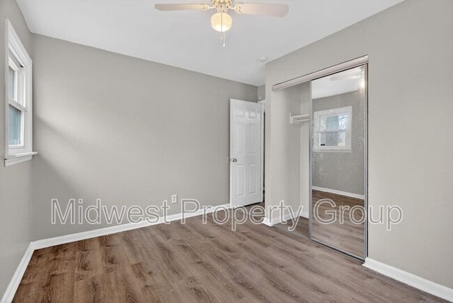 Building Photo - 1157 Redman Blvd