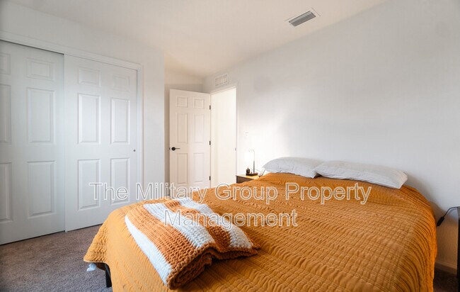 Building Photo - 1191 Panther Lk Pkwy