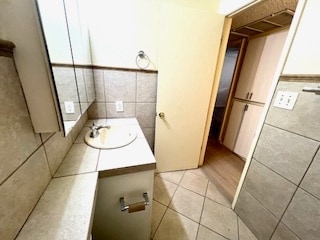 Building Photo - 2186 Redondo Ln