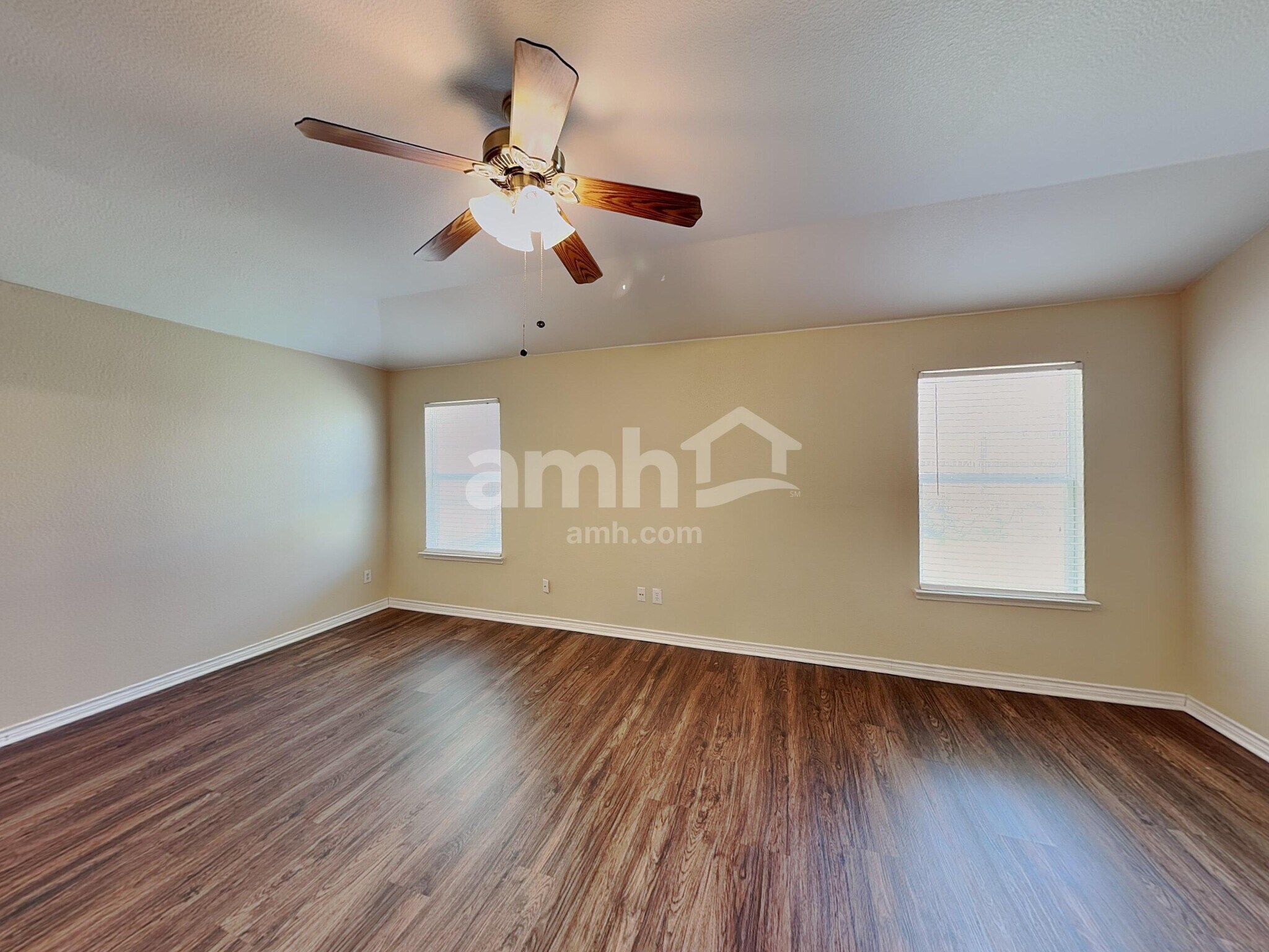 Building Photo - 820 Bee Creek Ln