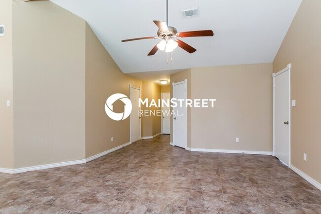 Building Photo - 3 Bedroom Pet-Friendly Home in Humble, TX with Main Street Renewal