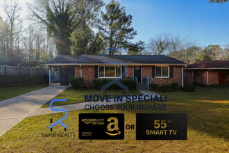 Building Photo - Move in before December 31st and choose your reward: a $250 Amazon Gift Card or a 55 Smart TV!