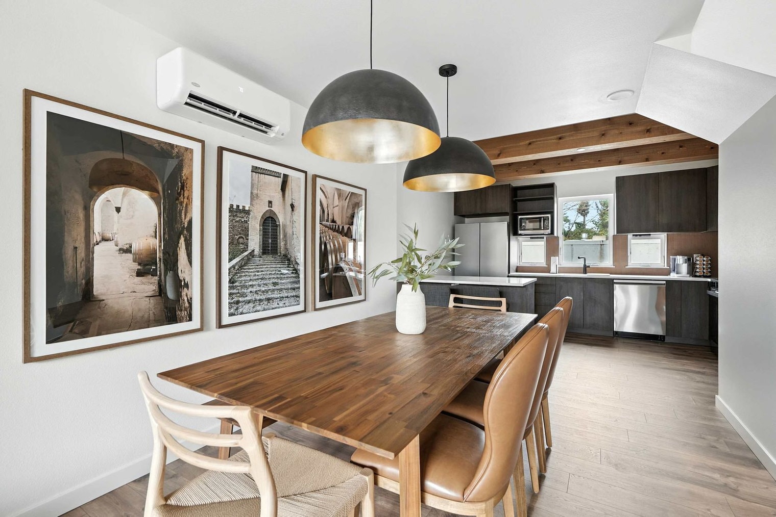 Building Photo - 925 NE 23rd Ave