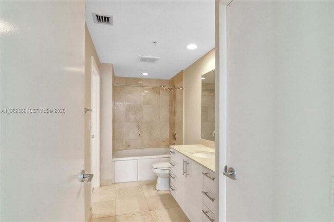 Building Photo - 550 Okeechobee Blvd