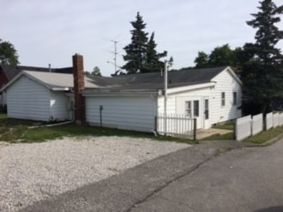 Building Photo - 115 W Temperance St
