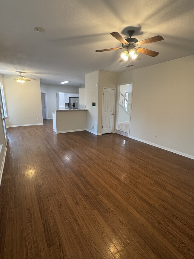 Building Photo - 1515 Mountain Laurel Dr
