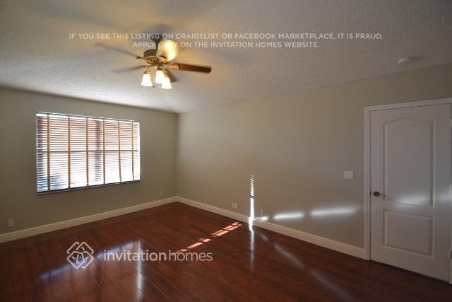 Building Photo - 1530 SW 193rd Ave