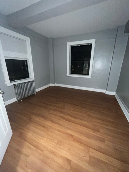 Building Photo - 25 N Harrison St