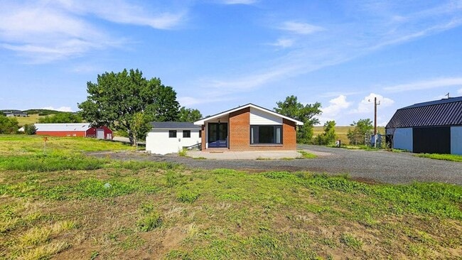 Building Photo - 4702 N State Hwy 67