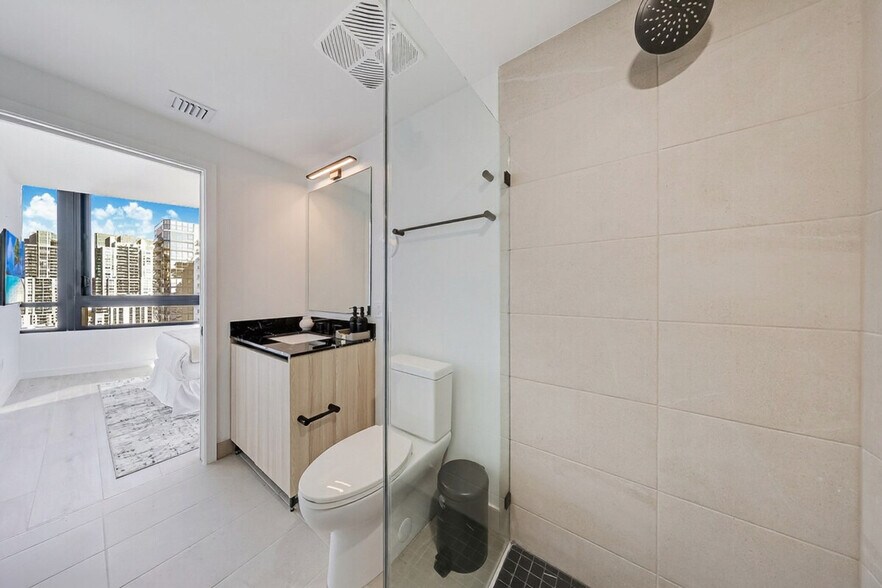 Building Photo - 30 2nd St