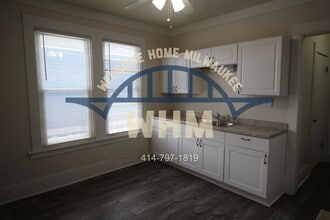 Building Photo - 2730 N Vel R. Phillips Ave